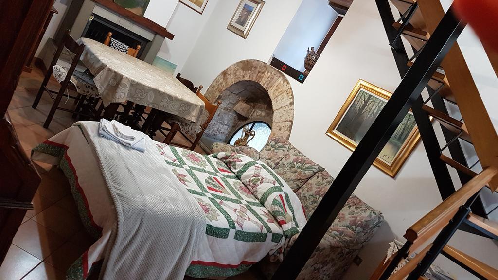 Апартаменты A Casa Di Cristina Губбио Экстерьер фото